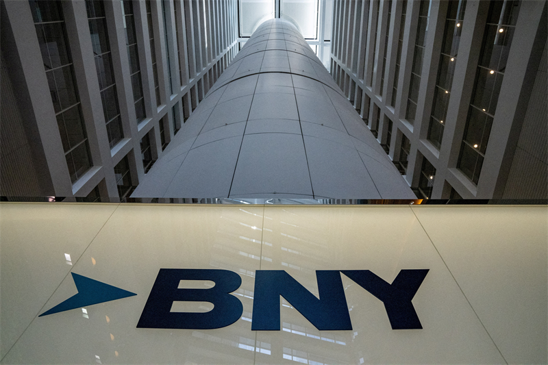 BNY Mellon dépasse les attentes