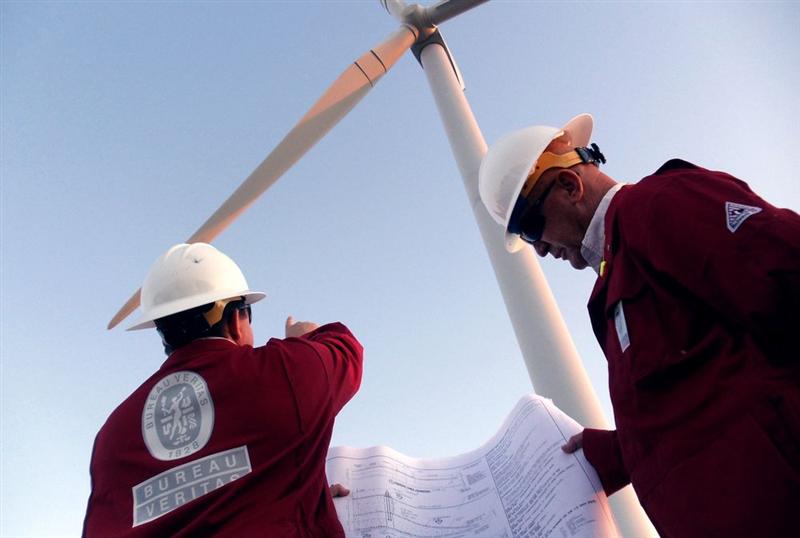Bureau Veritas relève son objectif de croissance organique 2026
