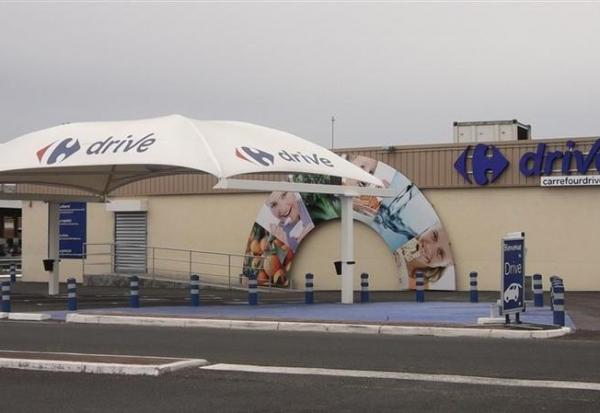 Carrefour : bien orienté
