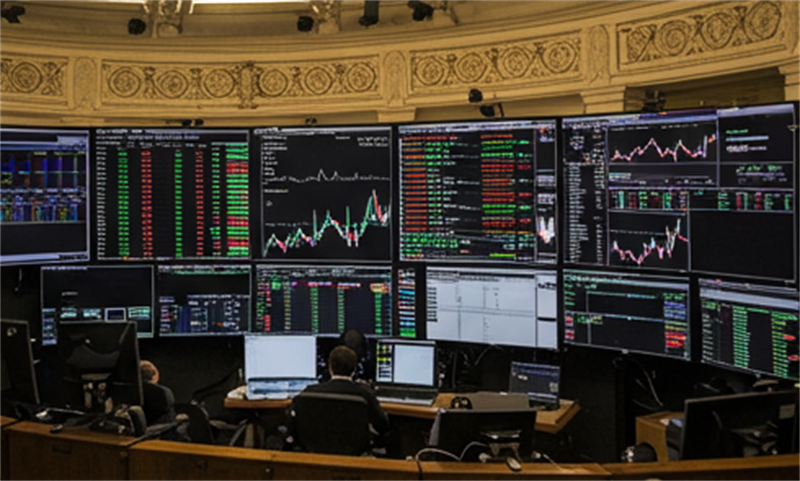 Clôture Paris : le CAC 40 reprend 0,72%