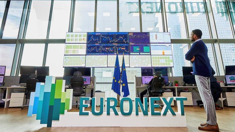 Clôture Paris : le CAC 40 reprend timidement 0,18%