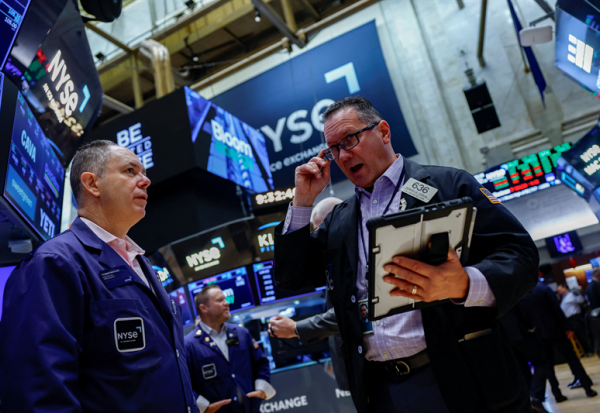Clôture Wall Street : le Nasdaq replonge brutalement