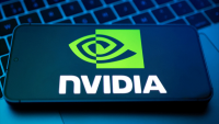 CoreWeave flambe à Wall Street, accord de 6,3 milliards de dollars avec Nvidia