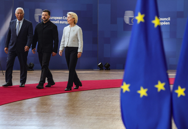 Défense : l'Ukraine devrait acquérir des systèmes antimissiles avec la prochaine tranche du prêt de l'UE