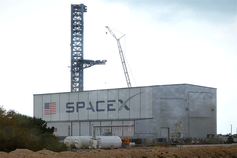 Elon Musk contacte ses fournisseurs pour Terafab