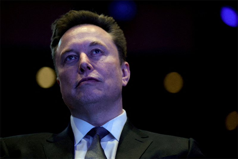Elon Musk fusionne SpaceX et xAI avant une introduction en bourse record !