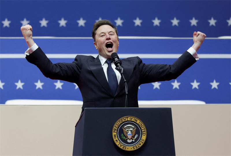 Elon Musk tacle OpenAI et le projet Stargate de 500 milliards de dollars. "En fait, ils n'ont pas l'argent"