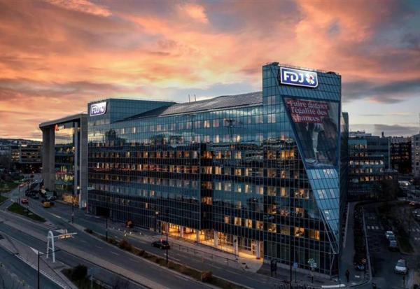 FDJ United : remonte encore...