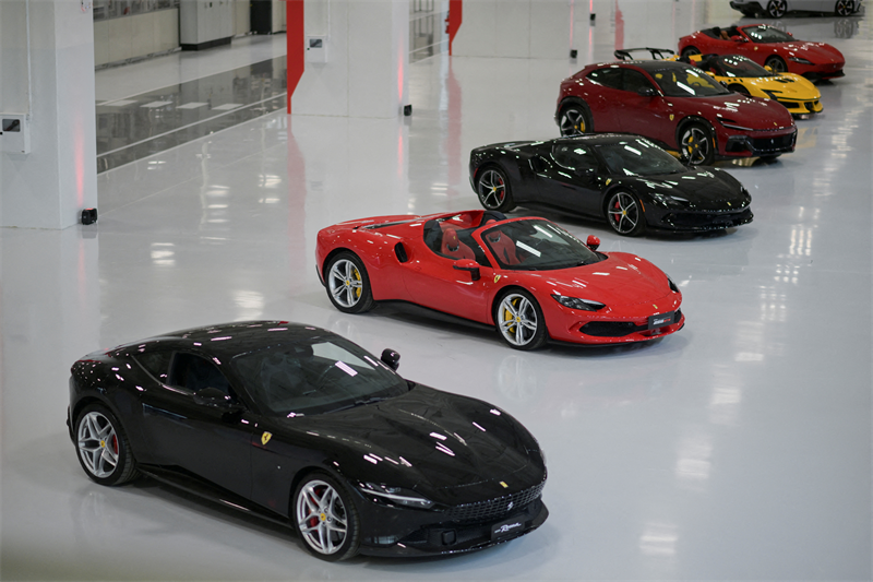 Ferrari dérape (un peu) au troisième trimestre