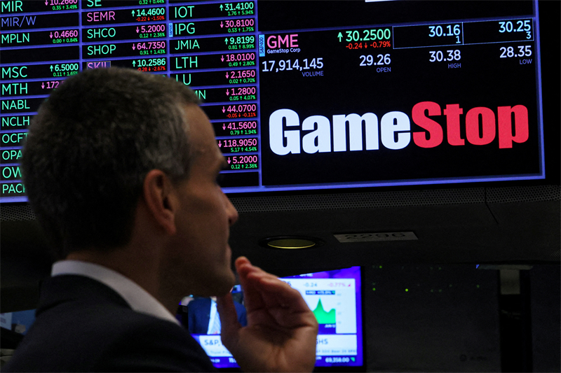 GameStop : "pas mal pour un détaillant de merde", s'amuse le PDG
