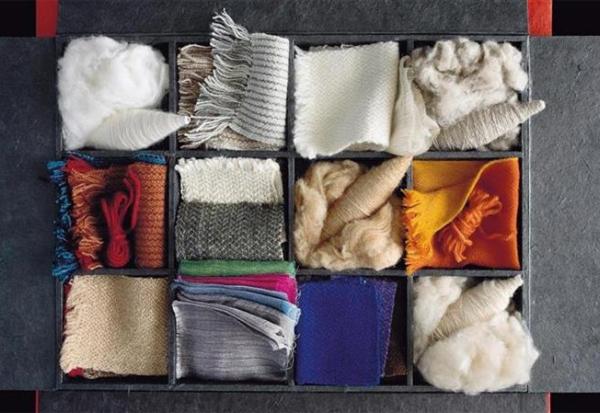 Hermès garde la tête dans le sac