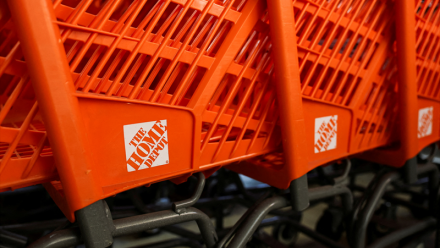 Home Depot dépasse les attentes à Wall Street