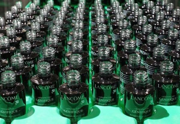 Kering : nouveaux ajustements