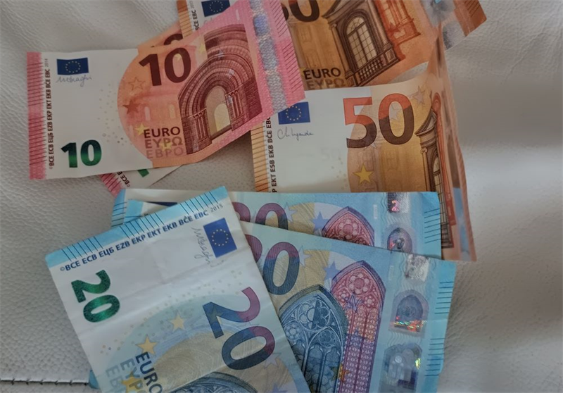 L'inflation annuelle 'core' confirmée à 2,4% dans la zone euro en novembre