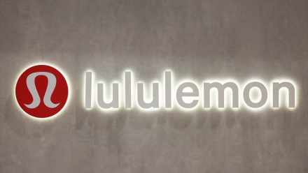 Lululemon plonge à Wall Street