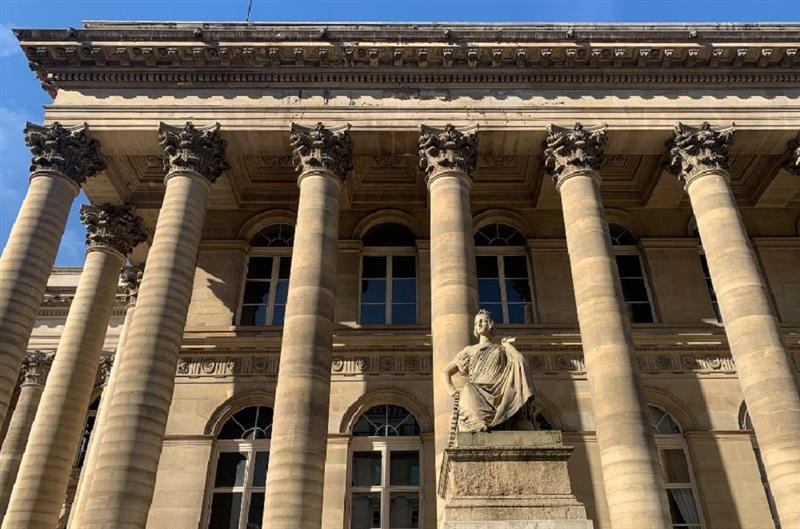 M6 : un résultat net en fort repli
