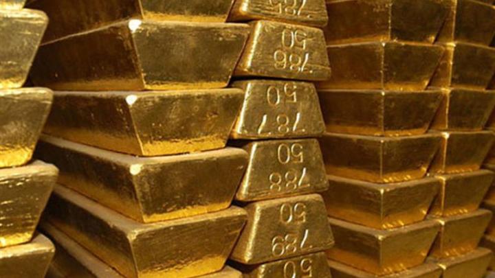 Marchés : les groupes miniers brillent
