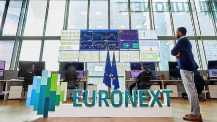 Mi-séance Paris : le CAC 40 peine encore à rebondir