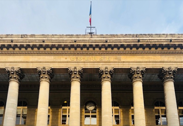 Mi-séance Paris : le CAC 40 se rapproche à nouveau des 8.000 points