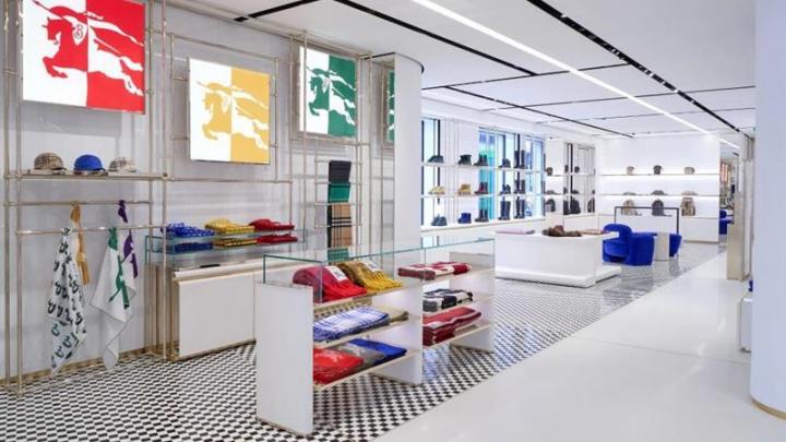 Moncler aurait des vues sur Burberry