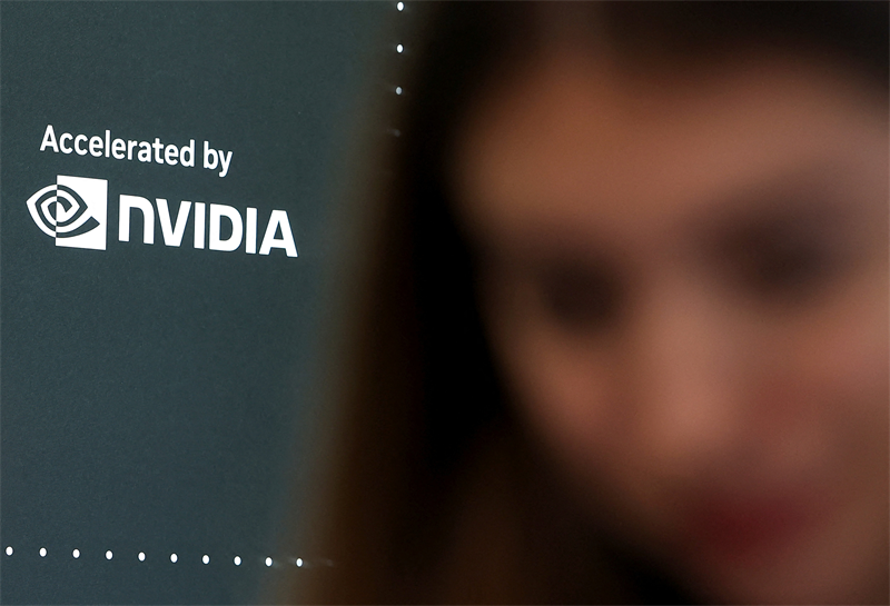 "Nvidia investit dans des entreprises déficitaires afin que ces entreprises commandent ses puces", accuse Chanos