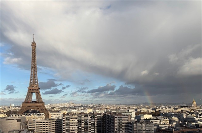 Ouverture Paris : une dégradation qui fait "fitch" !