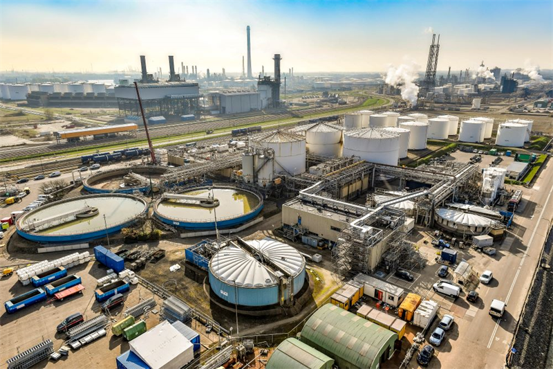 Pétrole: nouvelle forte baisse des stocks hebdomadaires de brut aux Etats-Unis