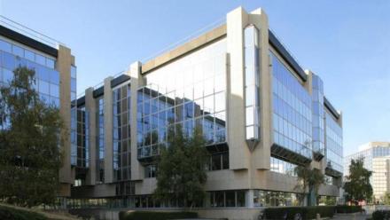 Société de la Tour Eiffel : le NTA tombe à 35 euros par action en 2024 ; toujours pas de dividende