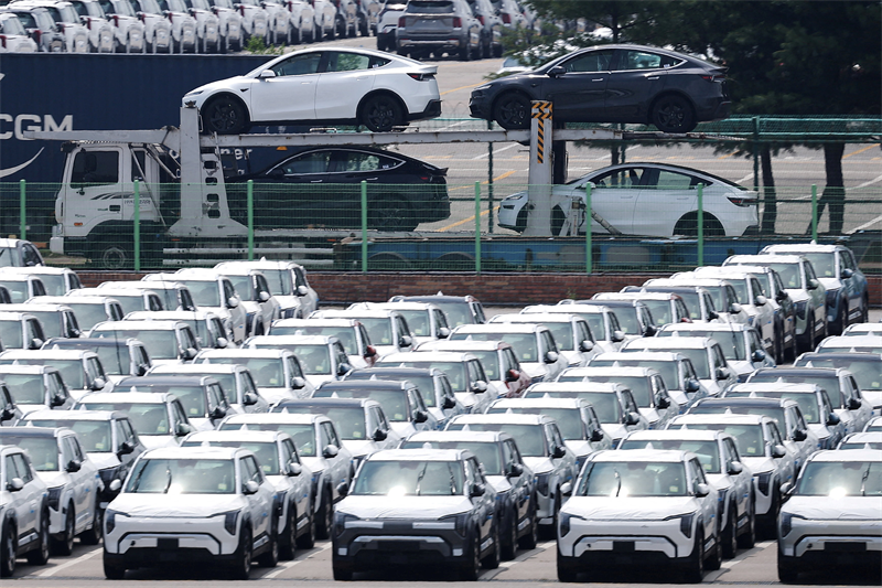 Tesla : les ventes chutent en Scandinavie et en France