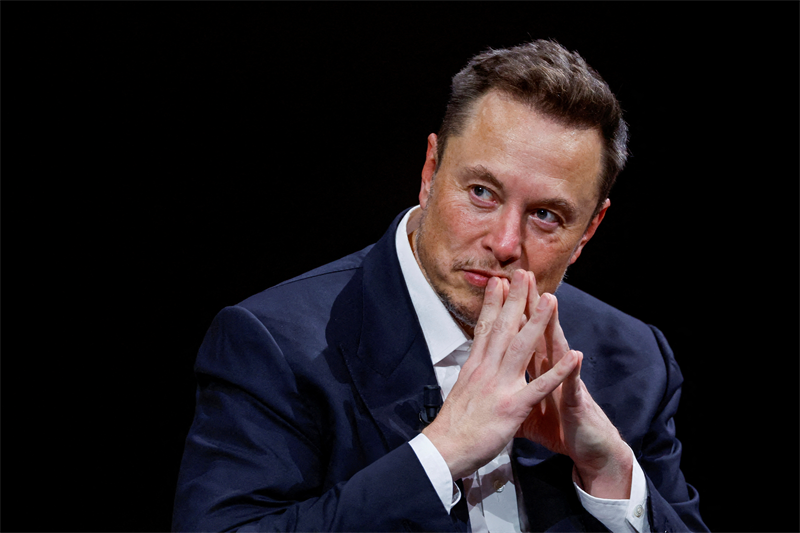 Tesla s'enflamme au plus haut historique à Wall Street, Musk acquiert pour 1 Md$ d'actions
