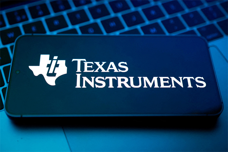 Texas Instruments toujours porté par la demande de puces