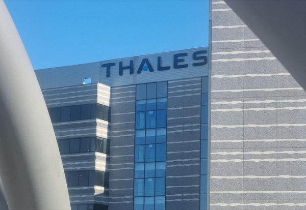 Thales lance RapidStriker, un système de neutralisation de drones