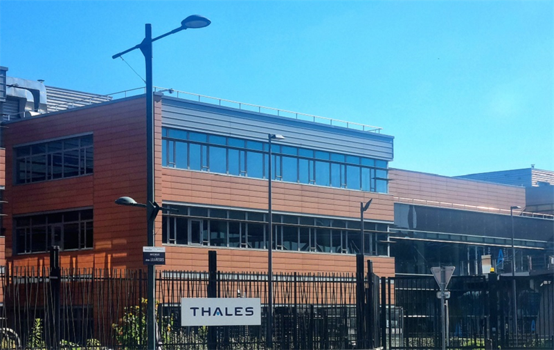 Thales noue un partenariat industriel avec Arquus
