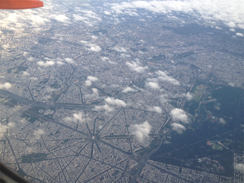 Transport : nouvelle forte croissance du fret aérien en février