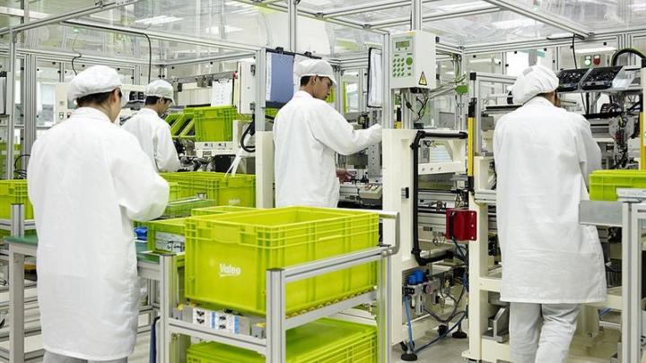 Valeo et Capgemini collaborent sur un nouveau système avancé d'aide à la conduite