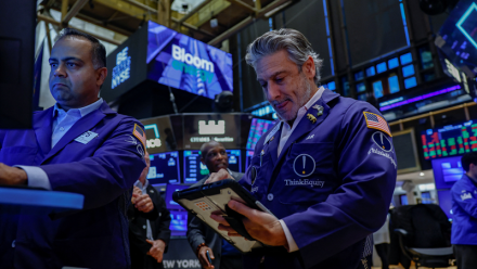 Wall Street dans le rouge, après une vague de publications trimestrielles