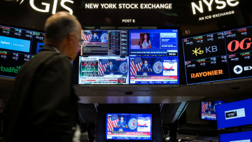 Wall Street dévisse, alors que Meta et Tesla ne rassurent pas