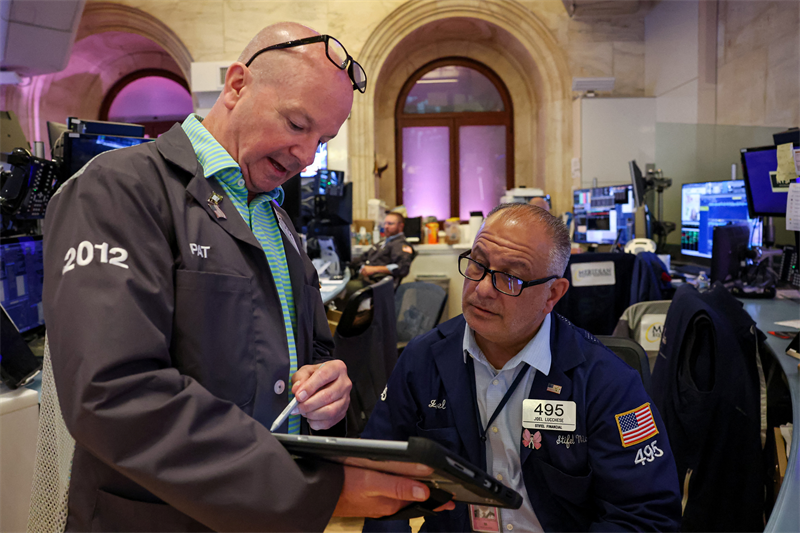 Wall Street incertain, après les records