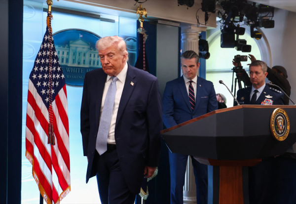 Wall Street salue le cessez-le-feu en Iran