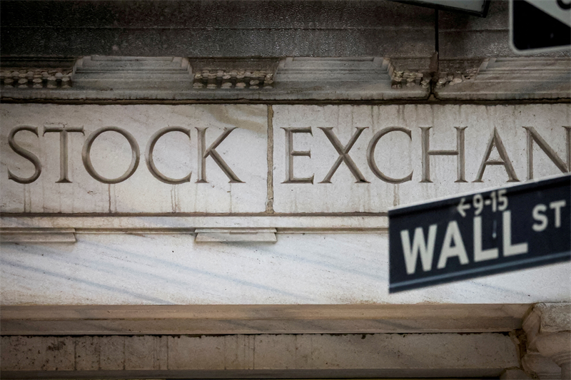 Wall Street sous pression en attendant la Fed