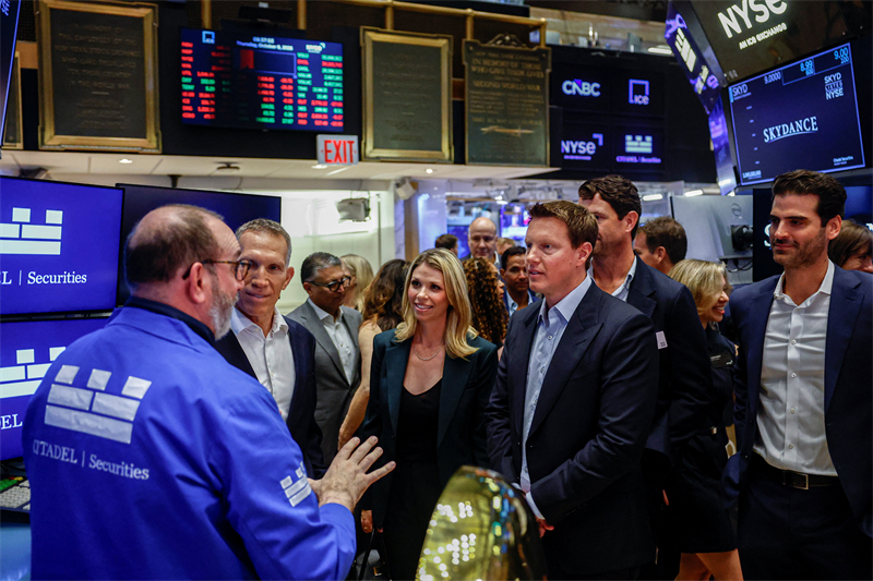 Wall Street : SpaceX décolle, Netflix et AT&T corrigent