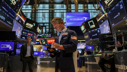 Wall Street : Uber et 'McDo' grimpent, AMD et Disney souffrent