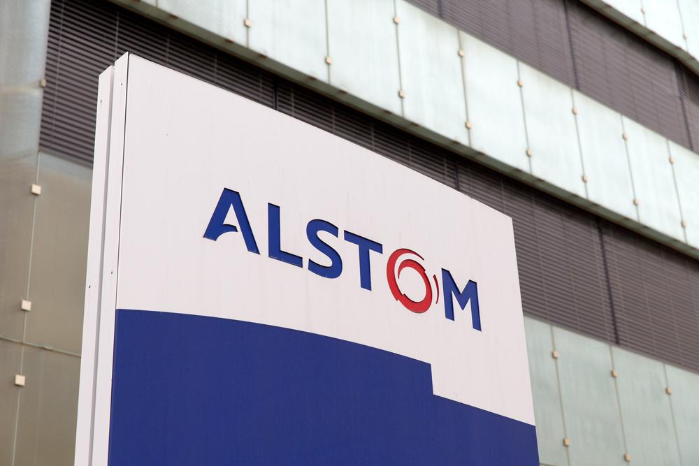 Alstom poursuit sur sa lancée de la fin de semaine