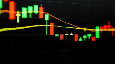 Après Powell et les tech, les marchés américains évoluent sans direction commune
