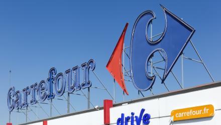 Carrefour revoit à la baisse ses objectifs annuels malgré une croissance soutenue au troisième trimestre