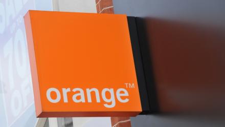 Orange au beau fixe après un semestre solide