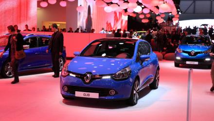 Renault et Stellantis en tête du CAC 40 avec l'aide de l'UE