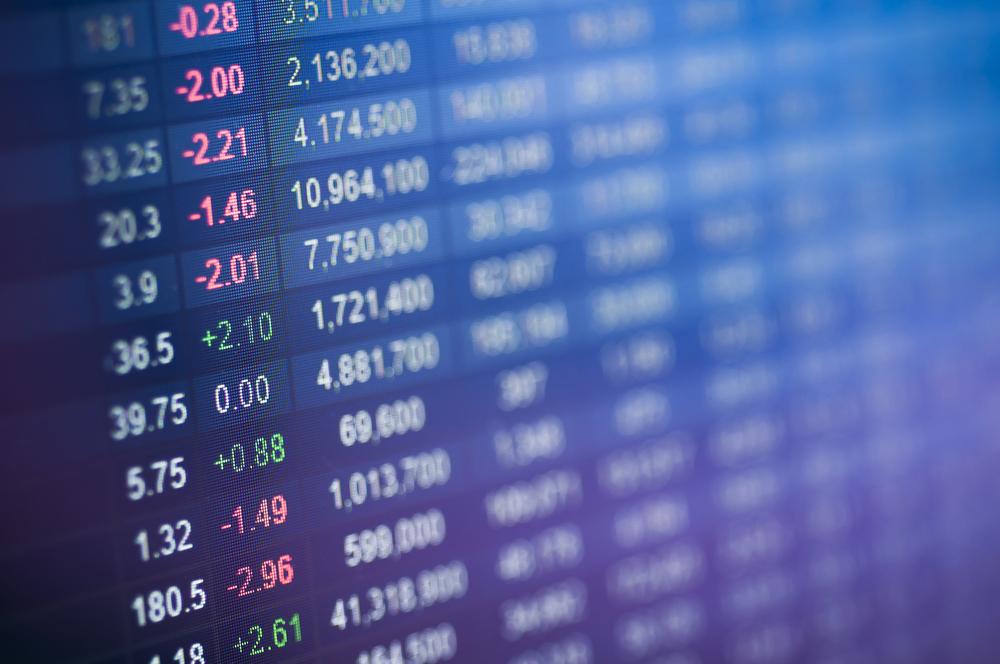 STMicroelectronics rallume les semi, Norwegian reste au sol